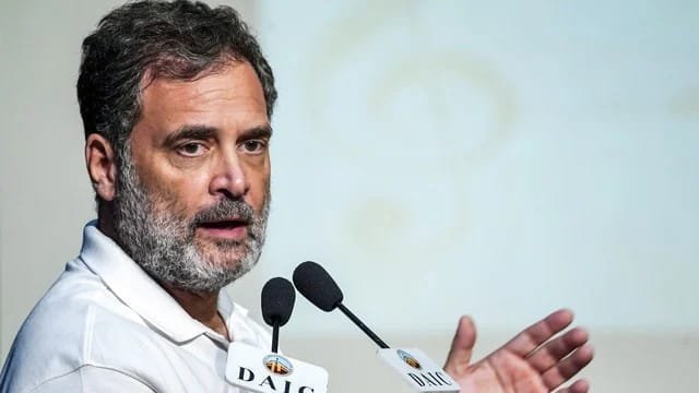 इंदौर में राहुल गांधी की ‘छात्रों की गूंज’, बोले- सिस्टम को छात्र नहीं, अंधभक्त चाहिए