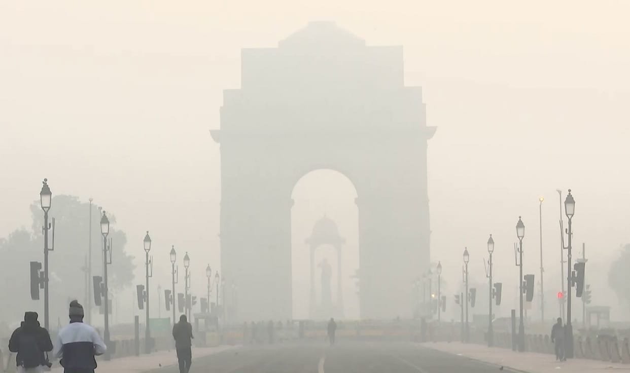 प्रदूषण घटाने की पहल: परिवर्तन योजना में LNG बस-ट्रक भी होंगे शामिल? जानें सरकार की तैयारी
