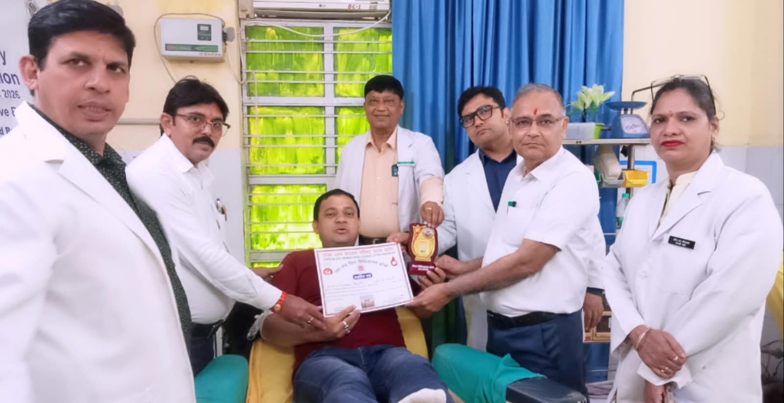 झांसी: 60 बार रक्तदान कर हैदर अली ने पेश की समाजसेवा की मिसाल