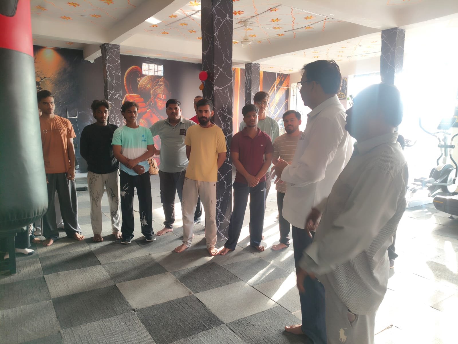 उमरिया में सेवा संकल्प अभियान के तहत योग कार्यक्रम, स्वास्थ्य के प्रति जागरूकता का दिया संदेश
