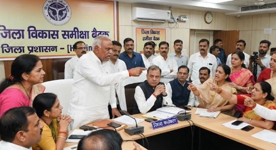 जनप्रतिनिधियों की नाराजगी से कलेक्टर साहब की विदाई तय!