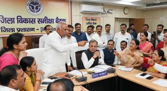 जनप्रतिनिधियों की नाराजगी से कलेक्टर साहब की विदाई तय!