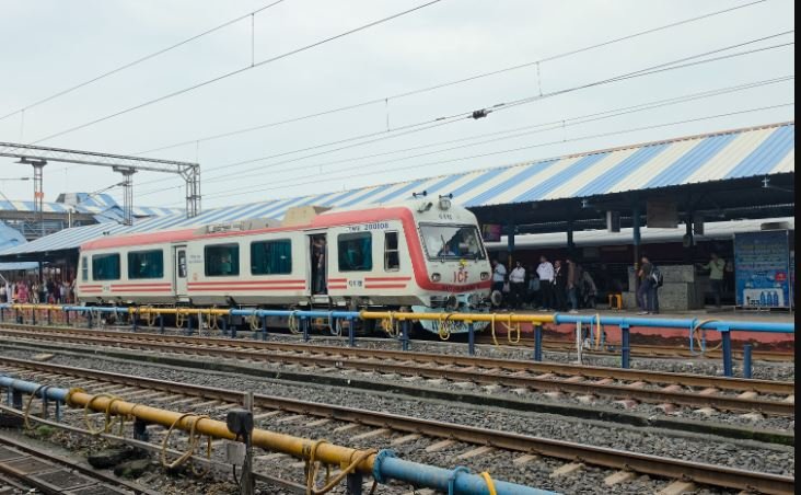 सिंहस्थ 2028 में 125 से ज्यादा स्पेशल ट्रेनें चलाने की तैयारी, रेलवे ने बढ़ाई तैयारियां