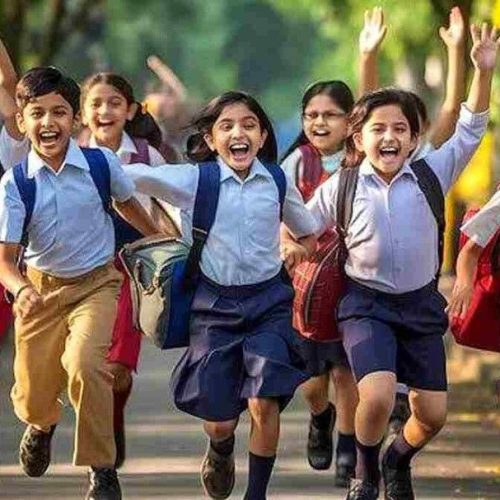 Winter Break & Cyclone Alerts: दिसंबर में स्कूल बंद — पेरेंट्स के लिए जरूरी जानकारी