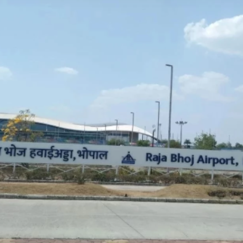 भोपाल एयरपोर्ट पर बढ़ेंगी उड़ानें: नए साल में टूट सकता है यात्री संख्या का रिकॉर्ड