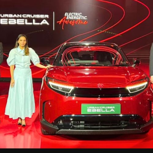 Toyota Urban Cruiser EV Launch – टोयोटा की पहली e-SUV अर्बन क्रूजर एबेला अनवील