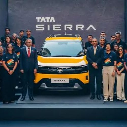 World Cup Winners Get New SUV – जीत के जश्न में टीम को मिली टाटा सिएरा SUV