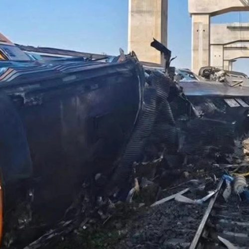 Thailand Deadly Crash: Crane Collapse से Train में 22 की मौत, Global प्रतिक्रिया